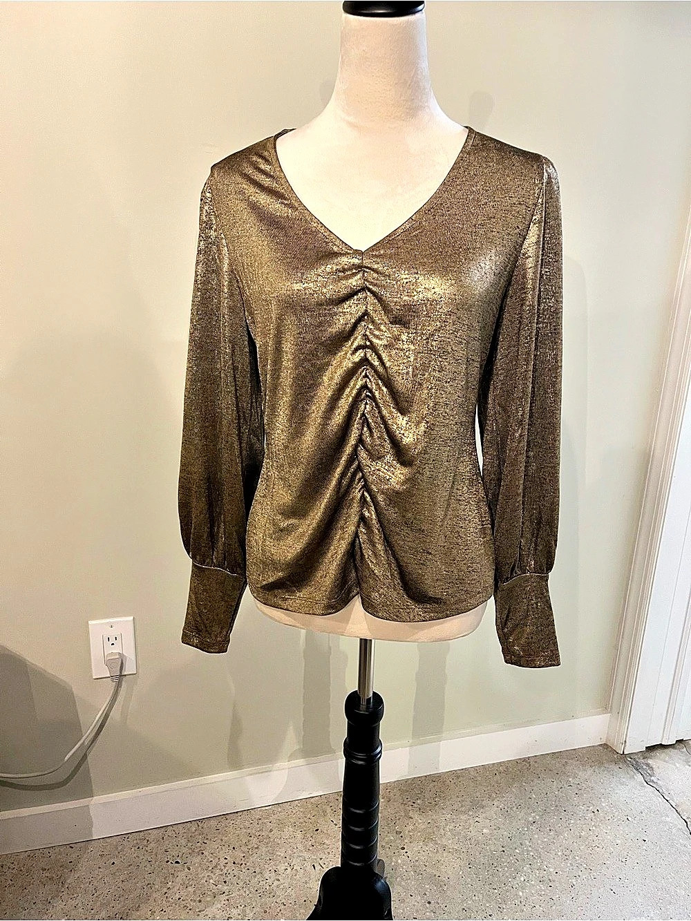 Single Thread Metallic Ruched Blouse in Gold